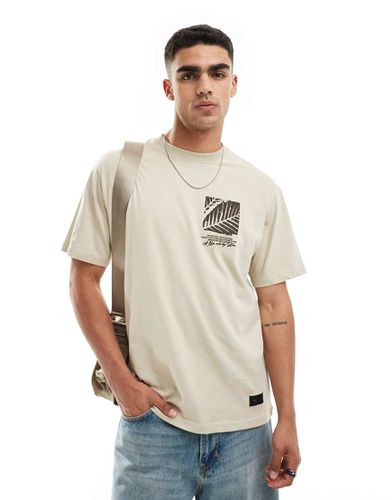 T-shirt beige con stampa di foglie - Pull & Bear - Modalova