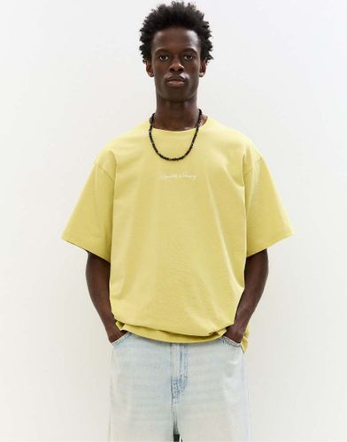 T-shirt brodé - Jaune - Pull & bear - Modalova