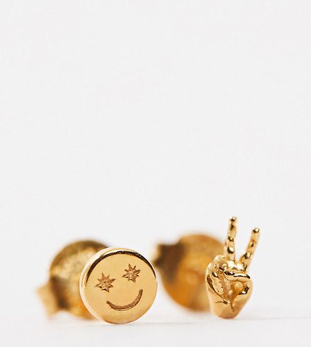 Orecchini a bottone con faccina sorridente e simbolo della pace placcati 22 k con confezione regalo - Rachel Jackson - Modalova