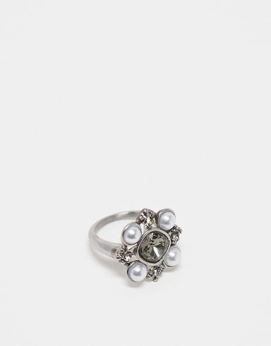 Anello in acciaio inossidabile con pietre e perle - Reclaimed Vintage - Modalova