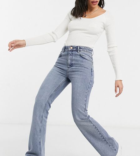 The '99 - Jeans a zampa medio slavato - Reclaimed Vintage - Modalova