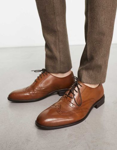 Scarpe brogue in pelle marrone stringate - River Island - Modalova