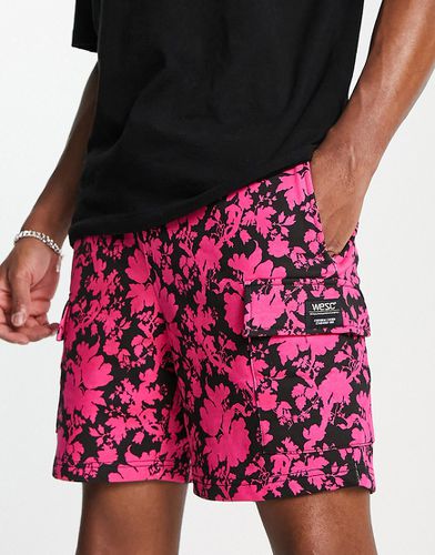 Pantaloncini con stampa a fiori e rosa - WESC - Modalova