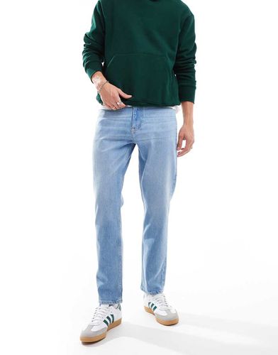 Jeans dad fit affusolati regular fit lavaggio medio - Tommy Jeans - Modalova