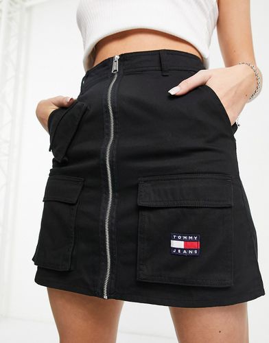 Minigonna in cotone nera con tasca con stemma - BLACK - Tommy Jeans - Modalova