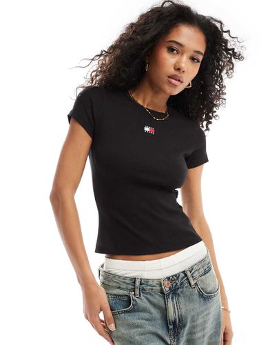 T-shirt slim nera a coste con stemma - Tommy Jeans - Modalova