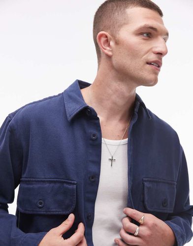 Camicia oversize slavato a maniche lunghe in twill con due tasche - Topman - Modalova