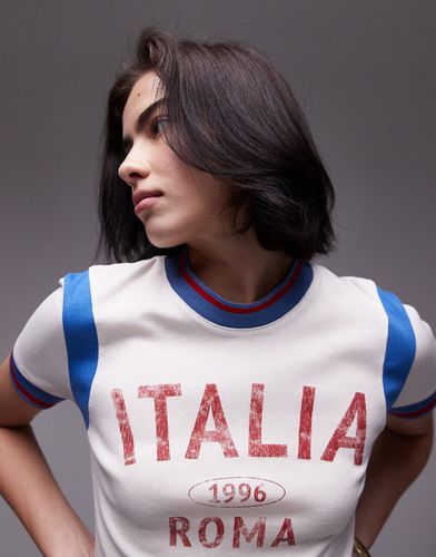T-shirt ristretta bianca con stampa sportiva "Italia" - Topshop - Modalova