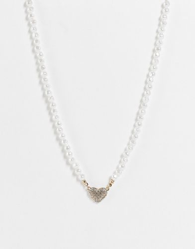 Collana bianca con cuore di perle e cristalli - Topshop - Modalova