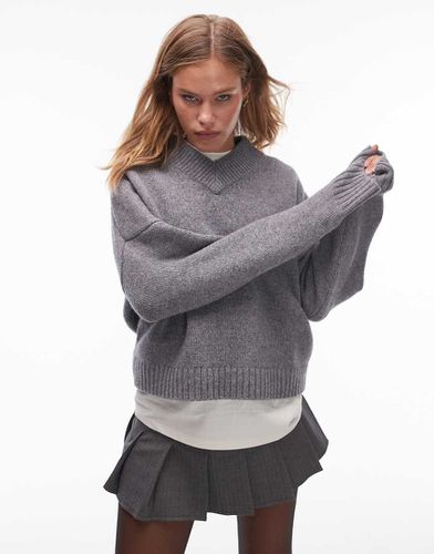 Maglione comodo scuro con scollo a V premium in 100 lana d'agnello - Topshop - Modalova