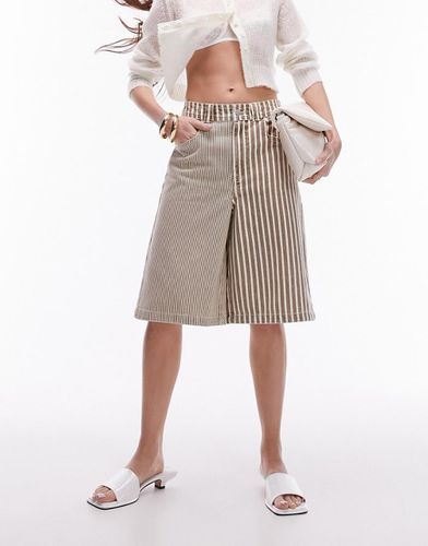 Pantaloncini lunghi marroni a righe patchwork - Topshop - Modalova