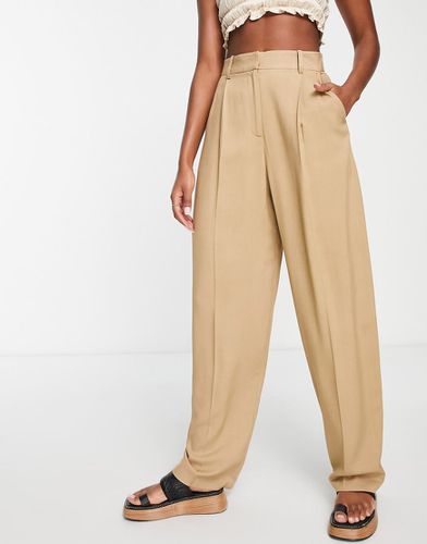 Pantaloni dal taglio maschile color sabbia in coordinato - Topshop - Modalova