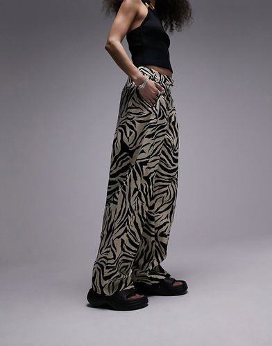 Pantaloni extra larghi a vita alta in misto lino zebrati in coordinato - Topshop - Modalova