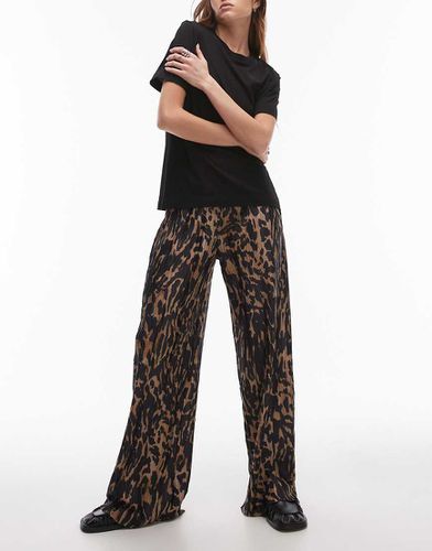 Pantaloni plissé con stampa leopardata - Topshop - Modalova