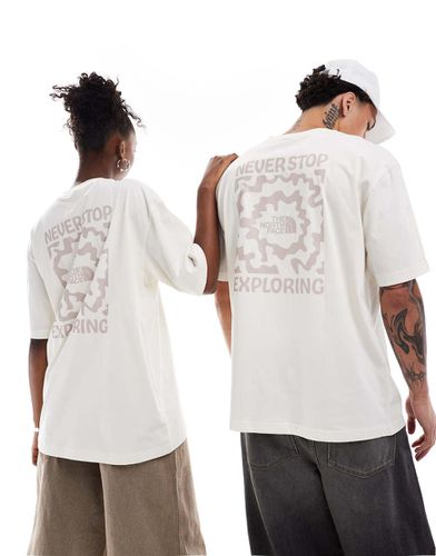 Voyage - T-shirt oversize sporco con stampa sul retro - The North Face - Modalova