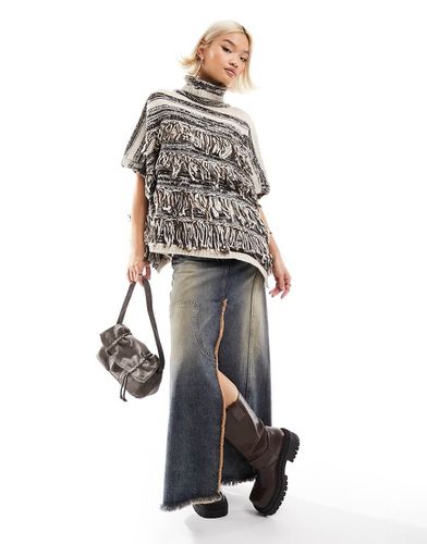 Poncho a righe con frange - Urban Revivo - Modalova