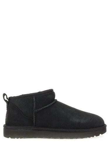 Ugg boot classic ultra mini - ugg - Modalova