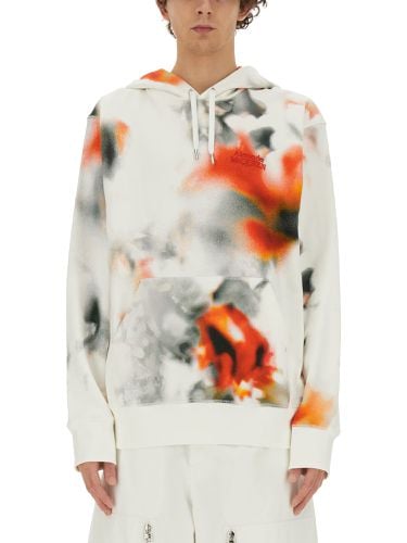 Obscured flower" sweatshirt - alexander mcqueen - Modalova