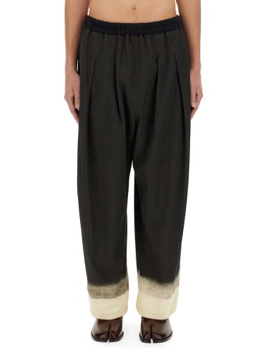 Trompe l'oeil pinstripe pants - maison margiela - Modalova