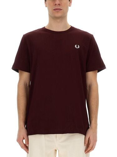 Fred perry t-shirt with logo - fred perry - Modalova