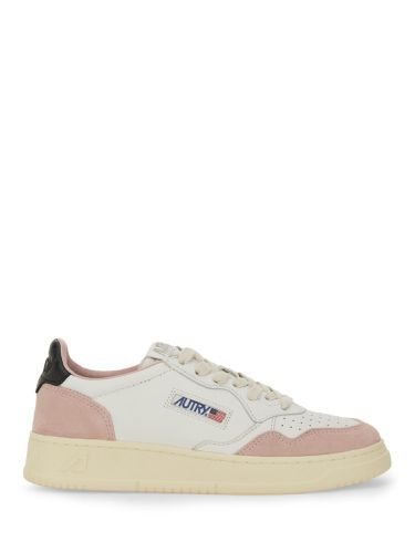 Autry "medalist" low sneaker - autry - Modalova