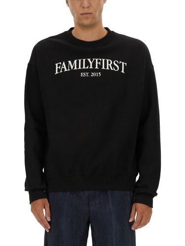 Family first sweatshirt with logo - family first - Modalova