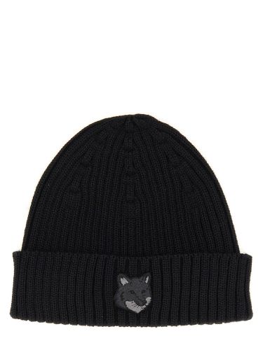 Beanie hat with fox head - maison kitsuné - Modalova