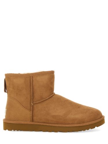 Ugg boot classic mini - ugg - Modalova