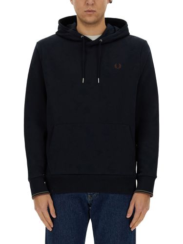 Sweatshirt with logo patch - fred perry - Modalova