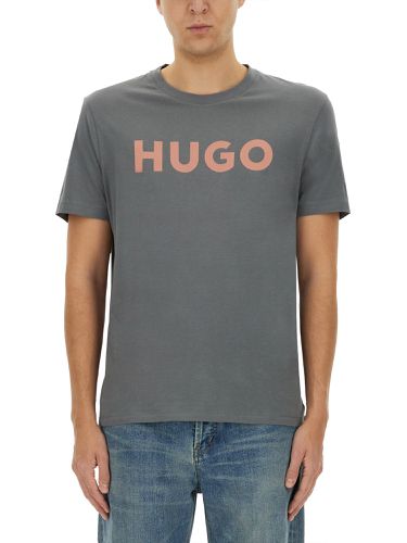 Hugo t-shirt with contrasting logo - hugo - Modalova