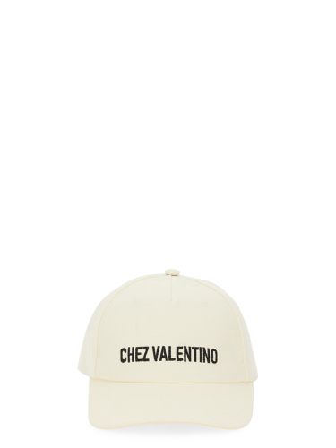 Baseball cap with embroidery - valentino garavani - Modalova