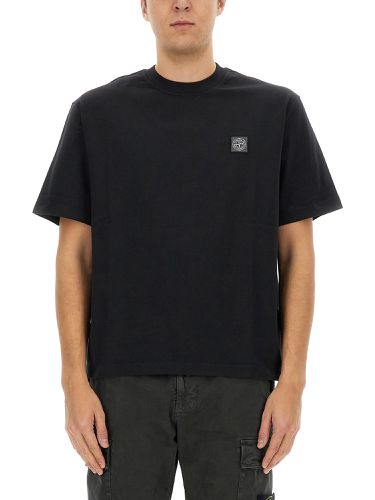 Stone island t-shirt with logo - stone island - Modalova