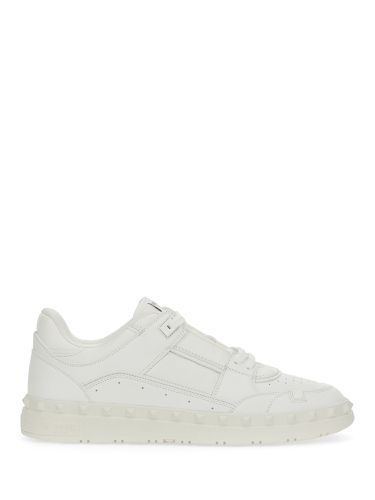 Freedots" sneaker - valentino garavani - Modalova