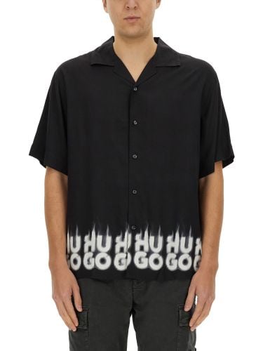 Oversized shirt with smoked printed logo - hugo - Modalova