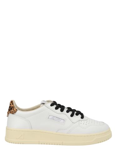 Autry "medalist low" sneaker - autry - Modalova