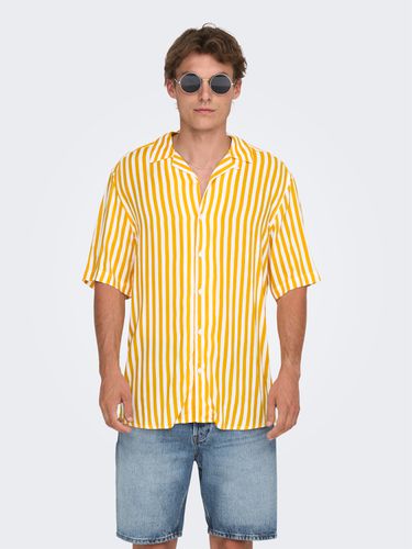 Short Sleeved Striped Shirt - ONLY & SONS - Modalova