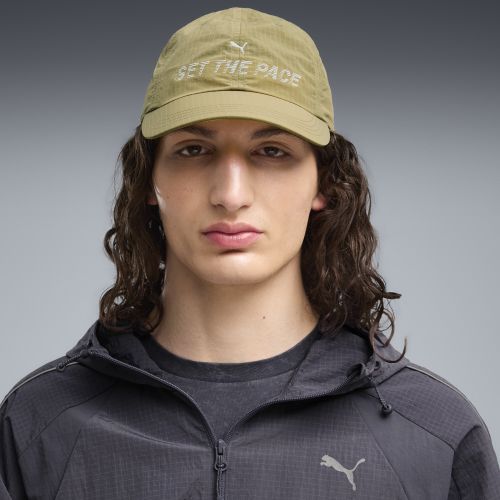 RUN Culture Collective Short Visor Cap in Brown - PUMA - Modalova