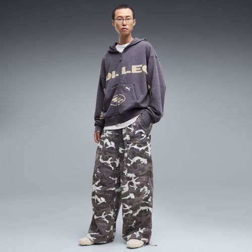 TECH SPC Camo Oversized Pants Unisex in Gray | Size Large - PUMA - Modalova