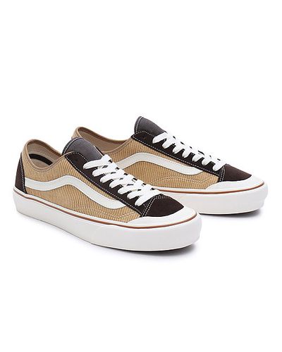 Salt Wash Corduroy Style 136 Decon Vr3 Sf Shoes (mustard Gold) Unisex , Size 3 - Vans - Modalova