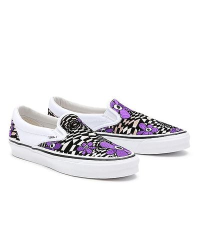 Vault By X Perks And Mini Og Classic Slip-on Lx Shoes (pam Brown/true ) Unisex , Size 3 - Vans - Modalova