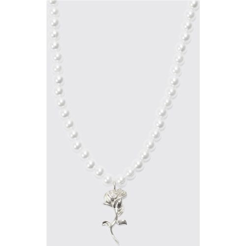 Collar Con Colgante De Perlas Y Rosas - boohoo - Modalova
