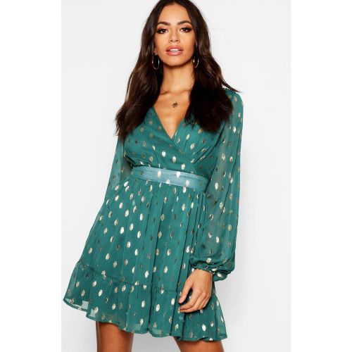Vestido Cruzado Skater Con Estampado De Lunares - boohoo - Modalova