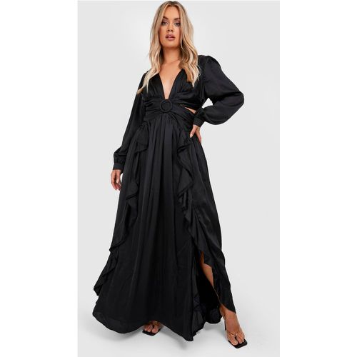 Vestido Plus Maxi Escotado De Raso Con Volante - boohoo - Modalova