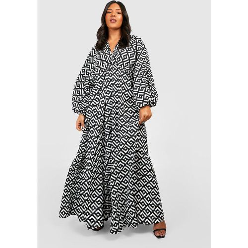 Vestito maxi Plus Size con motivi geometrici e scollo profondo - boohoo - Modalova