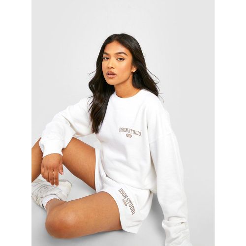 Tuta sportiva corta Petite Dsgn Studio - boohoo - Modalova