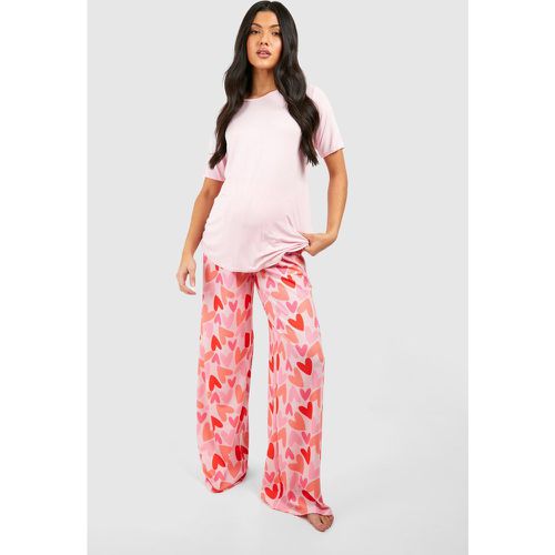 Maternity Heart Print Trouser Pyjama Set - boohoo - Modalova