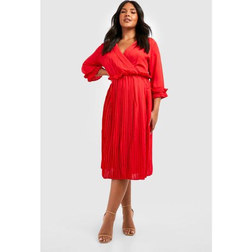 Vestito midi Plus Size con pieghe e dettagli arricciati - boohoo - Modalova