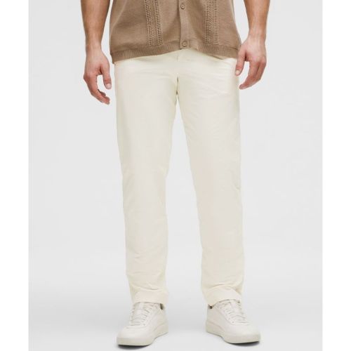 “ Pantalon chino ABC coupe classique Coton VersaTwill extensibles â€“ 86 cm â€“ Taille 34 - lululemon - Modalova