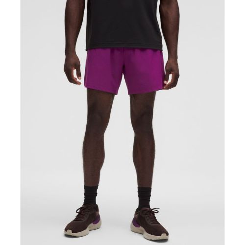 “ Short Mile Maker Run Crew doublÃ©s â€“ 15 cm â€“ Violet â€“ Taille 3XL - lululemon - Modalova