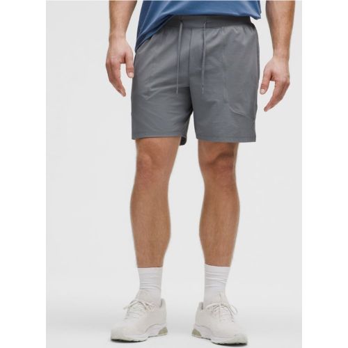 “ Short License to Train sans doublures â€“ 18 cm â€“ Gris â€“ Taille XS - lululemon - Modalova
